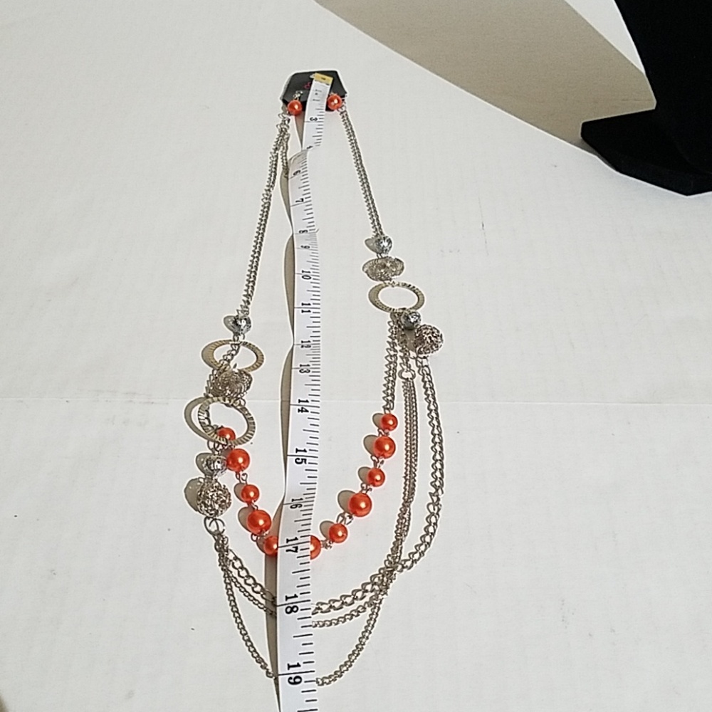 3 for $15 fashion jewelry
2t5 - Picture 3 of 3